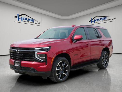 2025 Chevrolet Tahoe 4WD RST