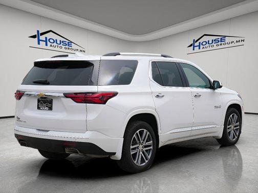 2023 Chevrolet Traverse High Country