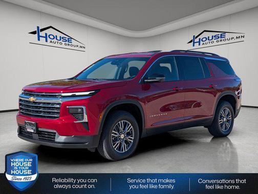 Radiant Red Tintcoat 2026 Chevrolet Traverse LT