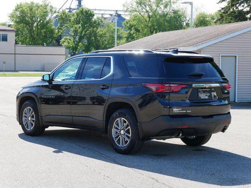 2022 Chevrolet Traverse LT Leather