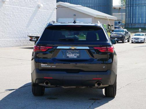 2022 Chevrolet Traverse LT Leather