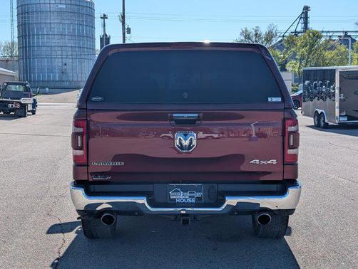 Delmonico Red Pearlcoat 2022 RAM 1500 Laramie