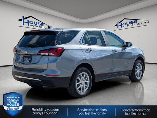 Sterling Gray Metallic 2023 Chevrolet Equinox 1LT