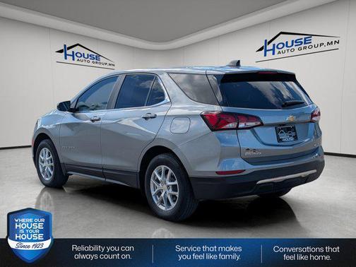 Sterling Gray Metallic 2023 Chevrolet Equinox 1LT