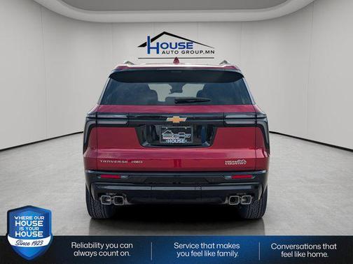 Radiant Red Tintcoat 2026 Chevrolet Traverse High Country