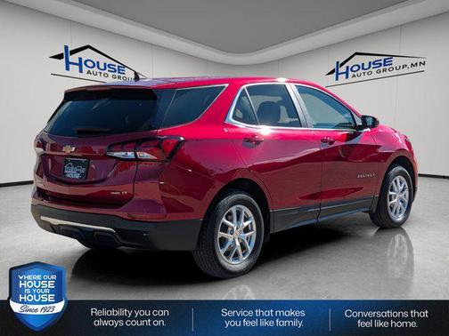 Cherry Red Tintcoat 2022 Chevrolet Equinox 1LT