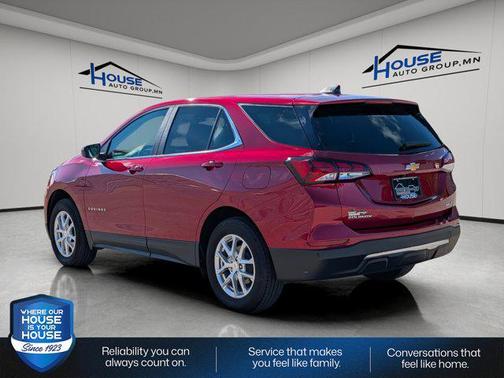 Cherry Red Tintcoat 2022 Chevrolet Equinox 1LT