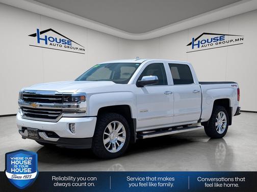 Iridescent Pearl Tricoat 2017 Chevrolet Silverado 1500 High Country