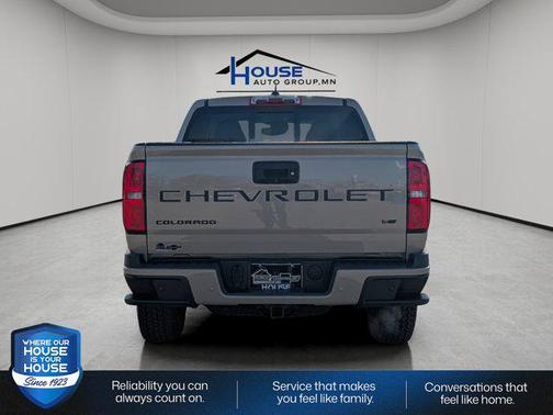 Sand Dune Metallic 2022 Chevrolet Colorado Z71