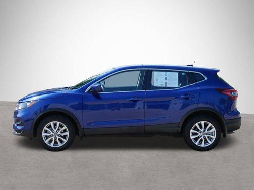 2022 Nissan Rogue Sport S