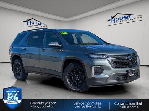 Silver Sage Metallic 2023 Chevrolet Traverse LT Cloth