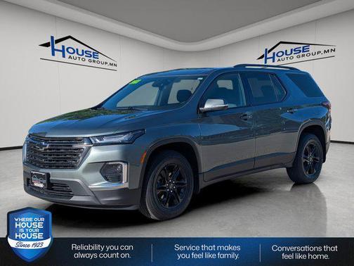 Silver Sage Metallic 2023 Chevrolet Traverse LT Cloth