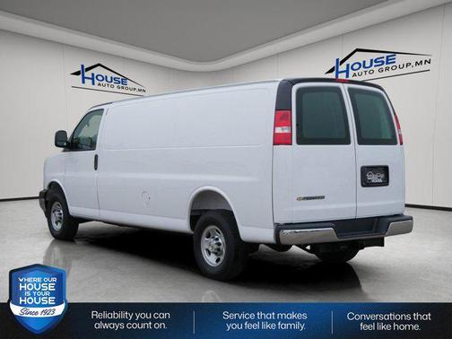 2025 Chevrolet Express 3500 RWD 3500 Extended Wheelbase WT
