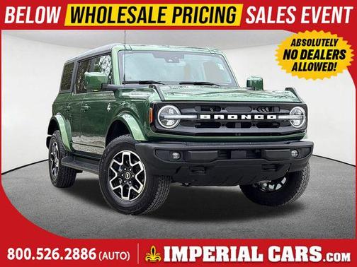 Eruption Green Metallic 2025 Ford Bronco Outer Banks