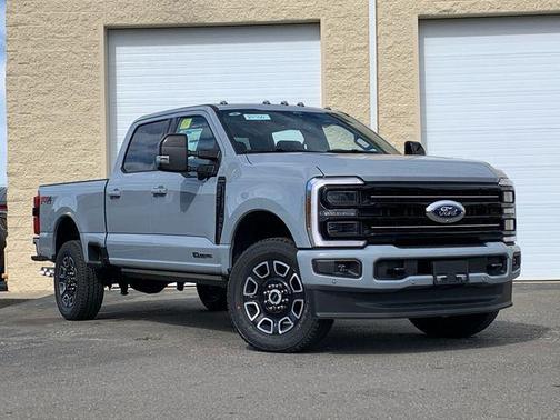 2025 Ford F-250 Platinum