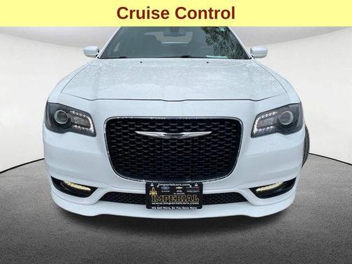 Bright White Clearcoat 2020 Chrysler 300 S