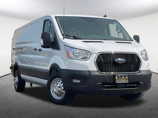 2022 Ford Transit-250 Base