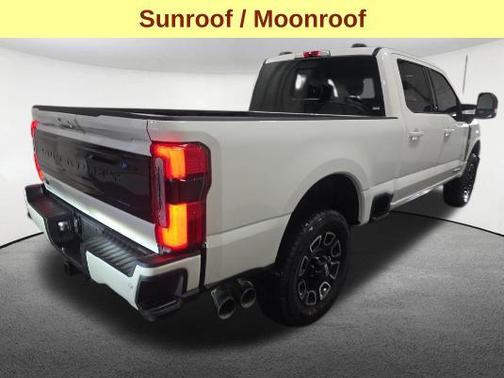 Oxford White 2026 Ford F-250 Platinum