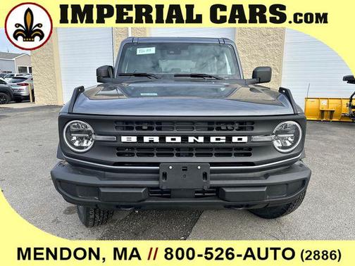 Carbonized Gray Metallic 2026 Ford Bronco Big Bend
