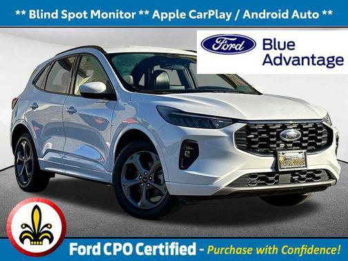 Oxford White 2023 Ford Escape ST-Line Select