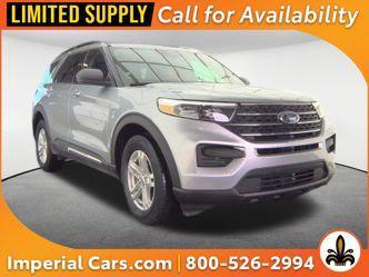 Iconic Silver Metallic 2023 Ford Explorer XLT