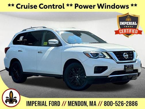 2017 Nissan Pathfinder S