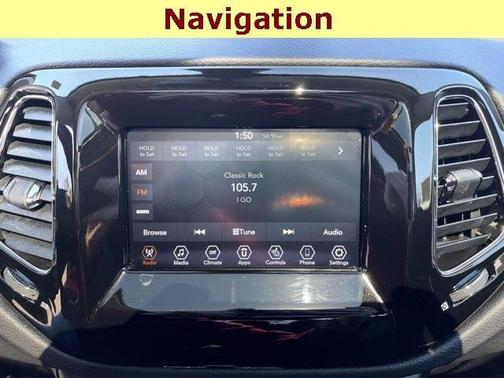 Photo 4 of 27 of 2020 Jeep Compass Latitude
