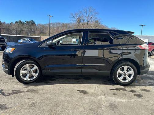 2024 Ford Edge SE