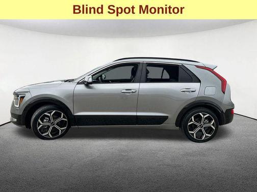 2024 Kia Niro Touring