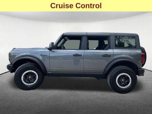 Carbonized Gray Metallic 2025 Ford Bronco Base