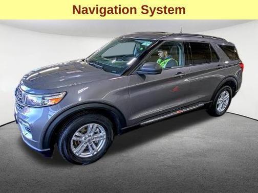 Carbonized Gray Metallic 2022 Ford Explorer XLT