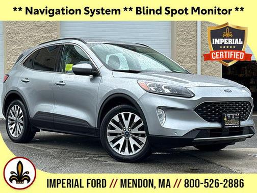 2022 Ford Escape Titanium