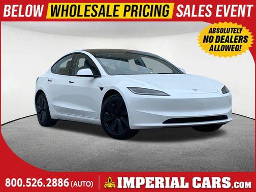 Pearl White Multi-Coat 2025 Tesla Model 3 Long Range