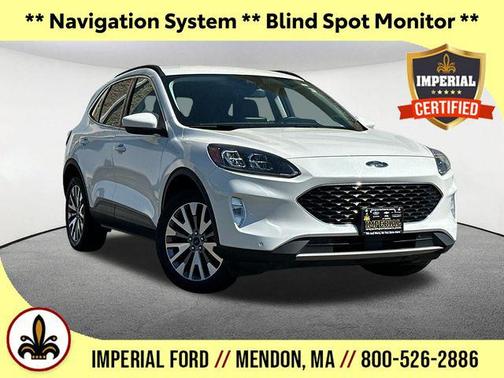2022 Ford Escape Titanium