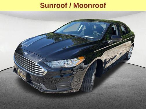 Shadow Black 2019 Ford Fusion Hybrid SE
