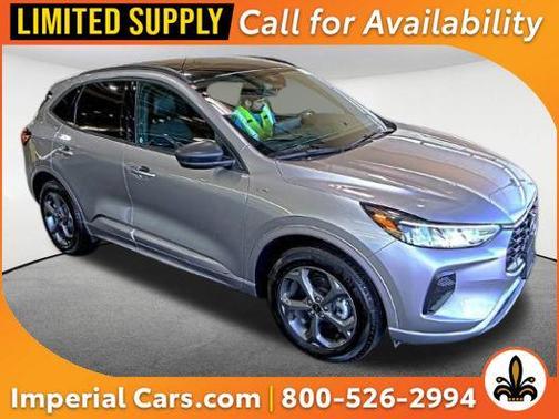 Iconic Silver Metallic 2024 Ford Escape ST-Line