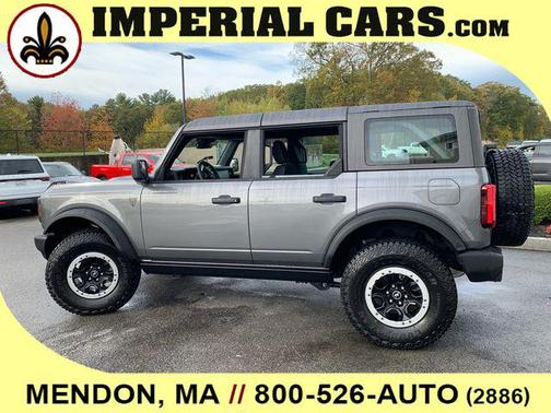 2025 Ford Bronco Base