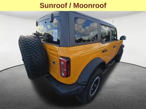 Cyber Orange Metallic Tricoat 2021 Ford Bronco Badlands