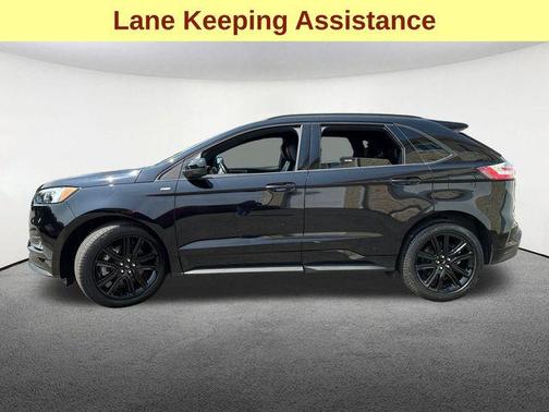 2022 Ford Edge ST Line