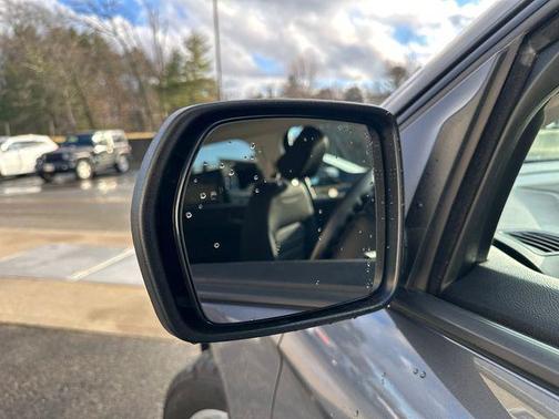 2024 Ford Edge SE