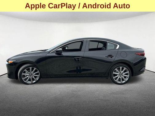 2025 Mazda Mazda3 FWD w/Preferred Package