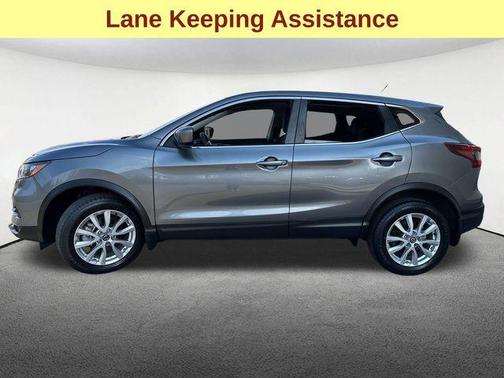 2022 Nissan Rogue Sport S