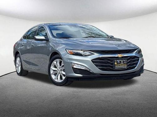 Sterling Gray Metallic 2025 Chevrolet Malibu FWD 1LT