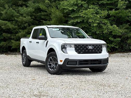 Oxford White 2026 Ford Maverick XLT