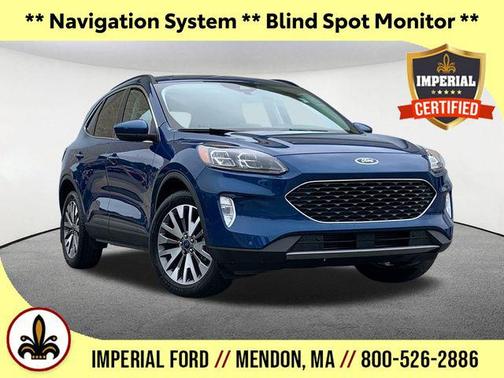 2022 Ford Escape Titanium