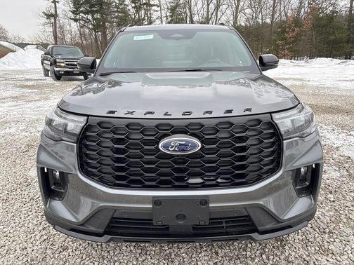 Carbonized Gray Metallic 2026 Ford Explorer ST-Line