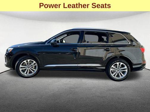 2025 Audi Q7 55 Premium Plus