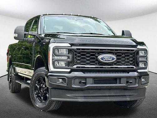 Agate Black Metallic 2023 Ford F-250 XLT