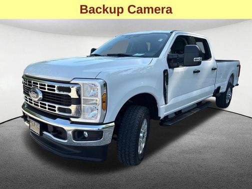 Oxford White 2024 Ford F-250 XLT