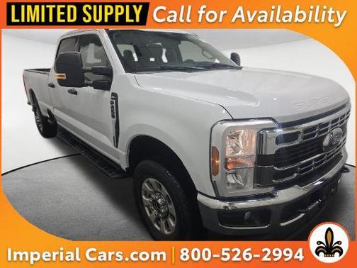 Oxford White 2024 Ford F-250 XLT